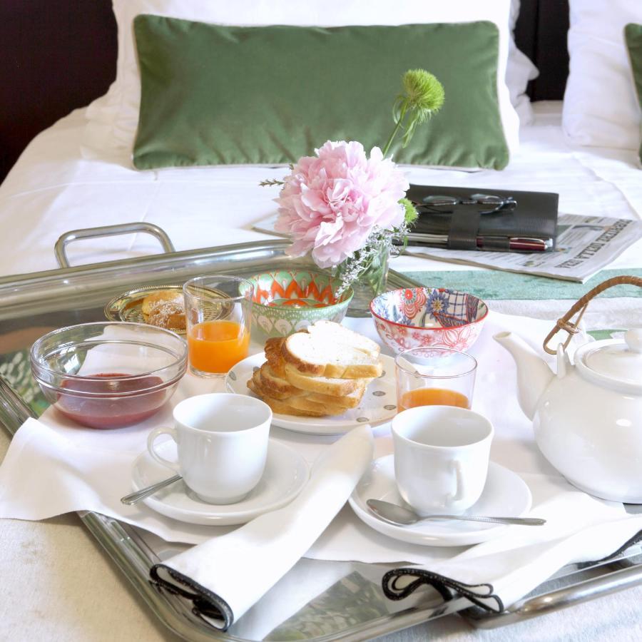 Relais Le Betulle Hotel Конеляно Екстериор снимка