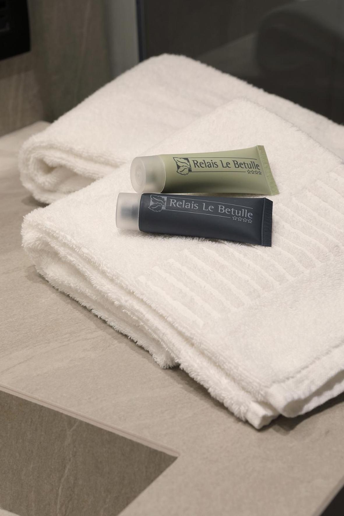 Relais Le Betulle Hotel Конеляно Екстериор снимка
